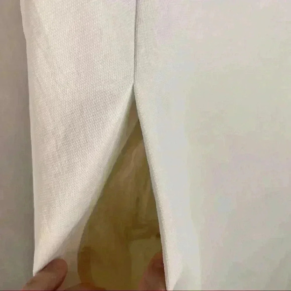 ARITZIA BABATON Womens White Louie Dress Sz 4 Slit Back Elegant Holiday Wedding - Picture 2 of 11